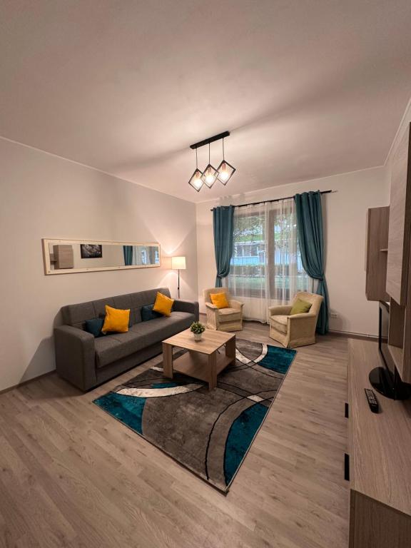Alberta Apartments