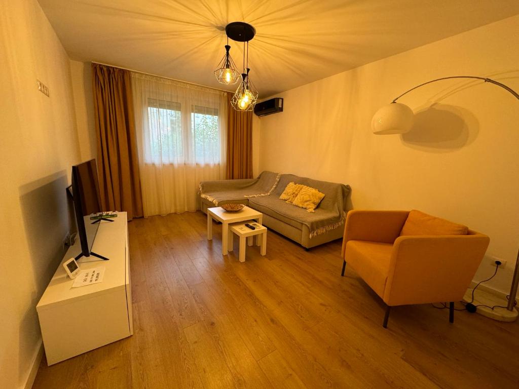 Alexander Cozy Apartment FREE PRIVATE PARKING