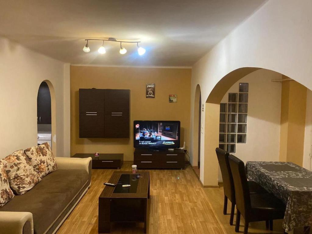 Apartament două camere Centru Vechi - Parcare Privată Gratuită!!! FREE PRIVATE PARKING