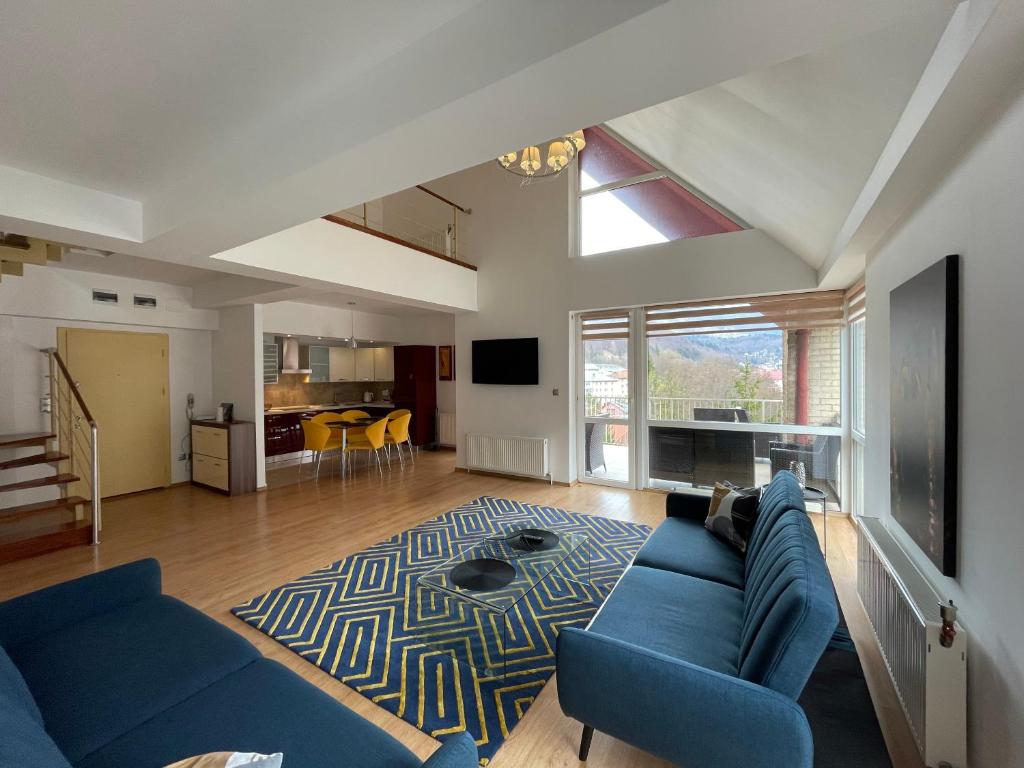 Kyra Luxury Penthouse