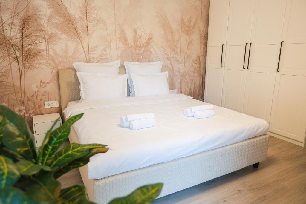 Modern 2-Room Apartment, Free Underground Parking