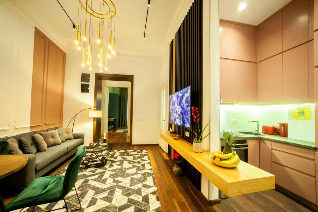 Matei Corvin Apartment