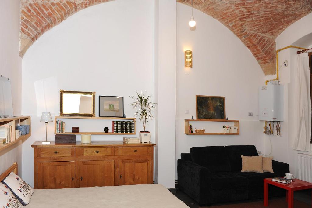 Atu Central Apartment