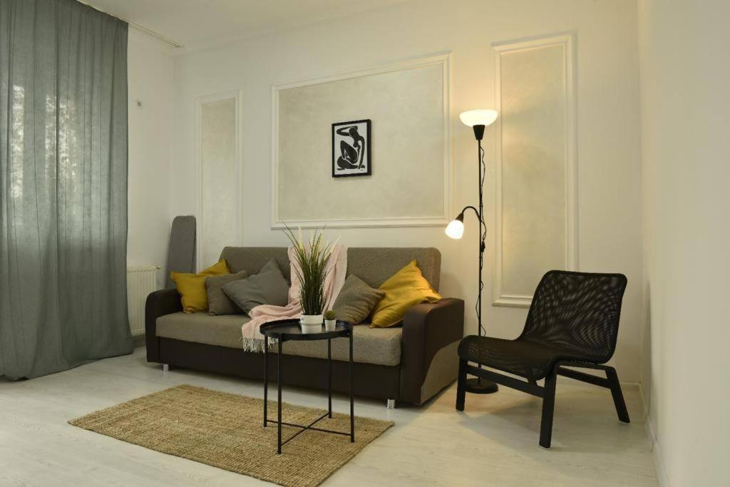 Avantgarden Home