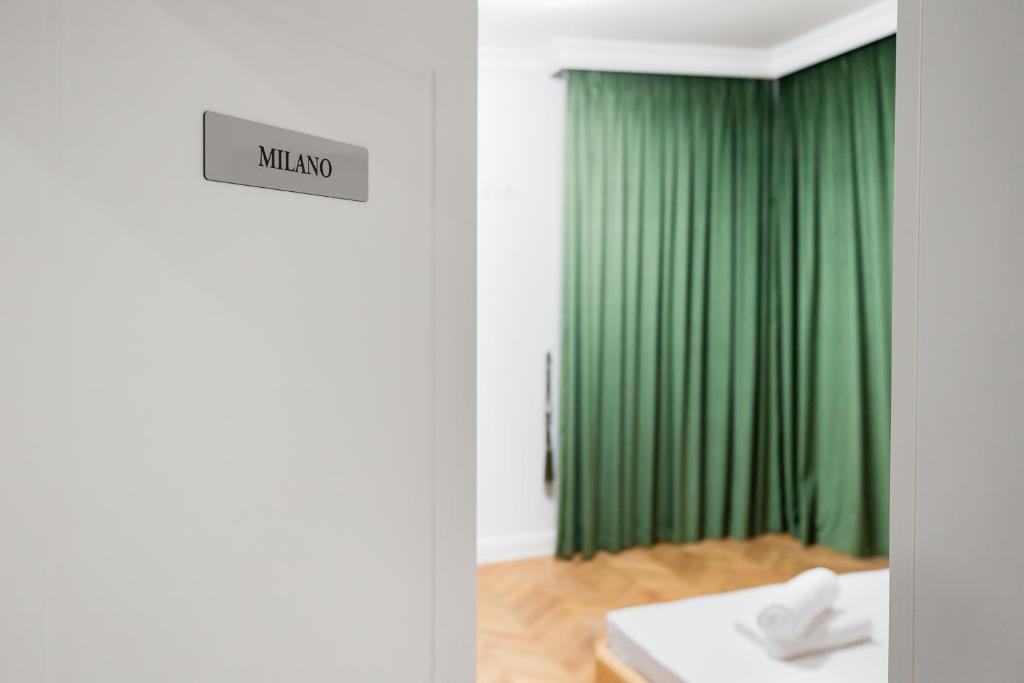 Bucharest Studios Milano Room