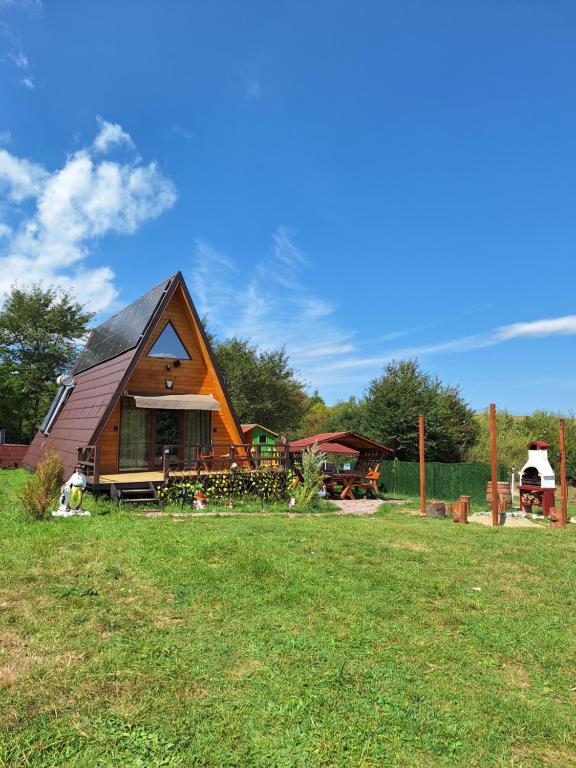 Cabana A-frame Moon Predelut