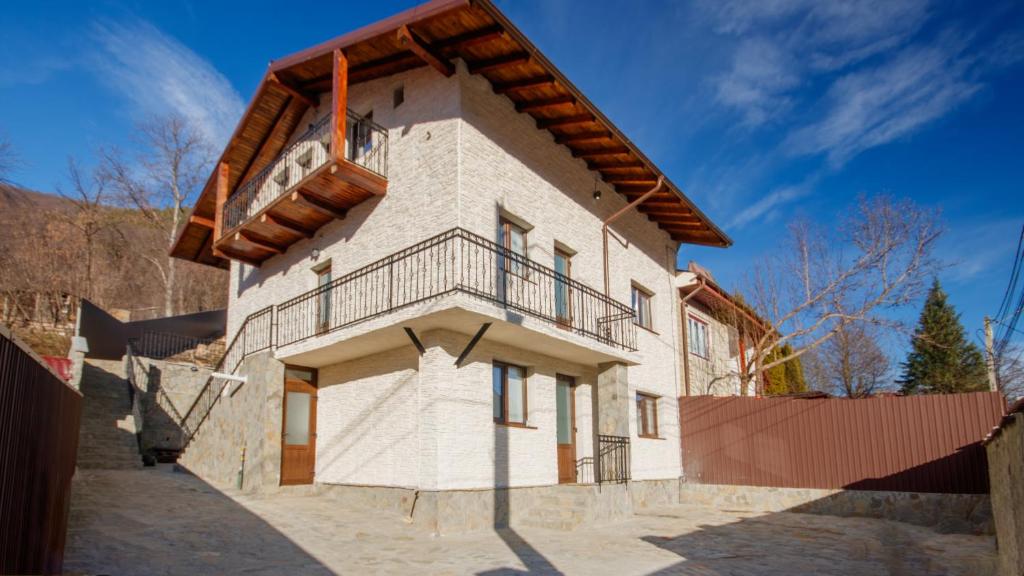 Casa Zânelor Slănic Moldova