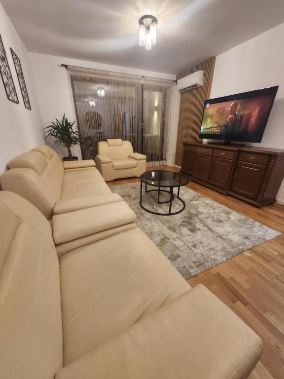 Cosmopolit central apartment
