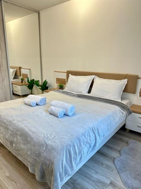 Central Park Apartment