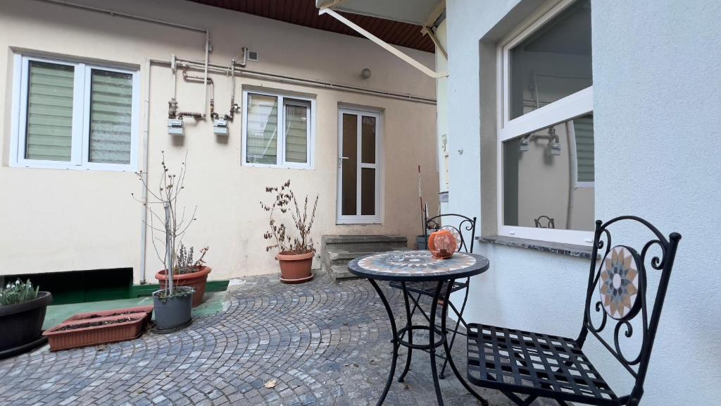 Cozy apartment Tribunei