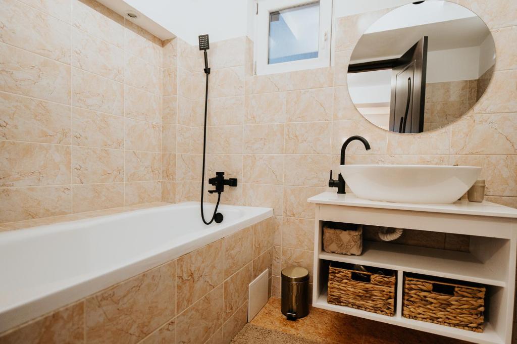 DOUX Apartman