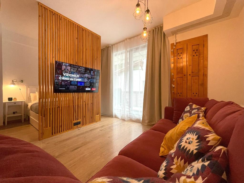 Forest Oasis Studio - free Netflix and Disney Plus