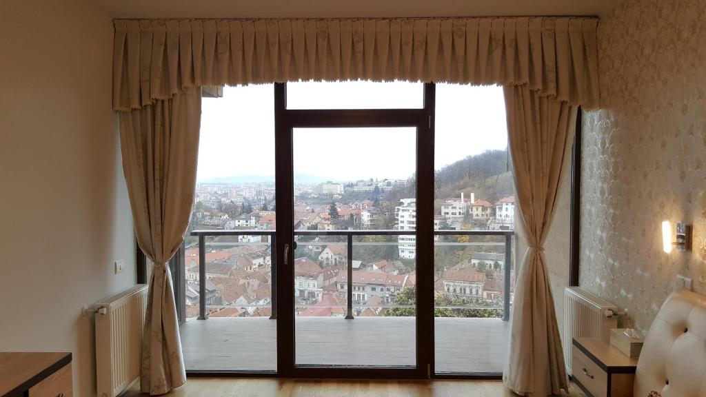 Grand View Apartment