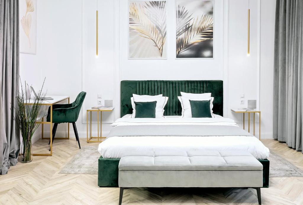 High Ceilings Apartments Bucharest GARDEN - Optional Parking