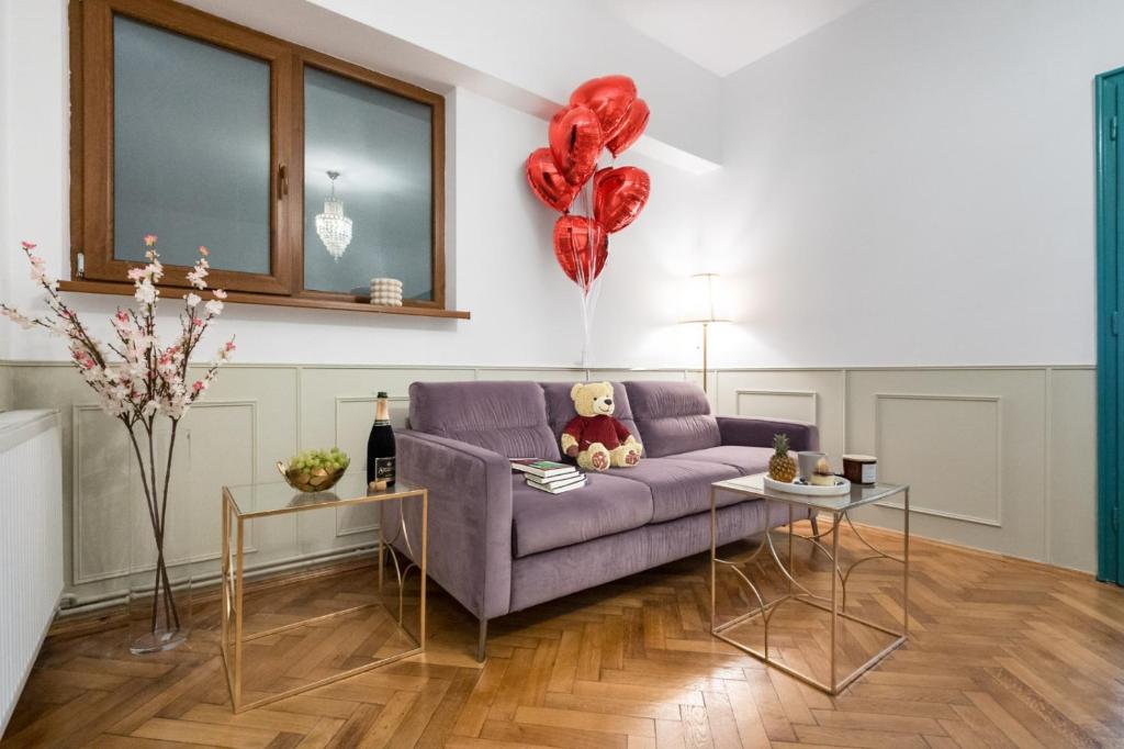HIGHLINE DOWNTOWN Residences 6 Persons Family Apartment