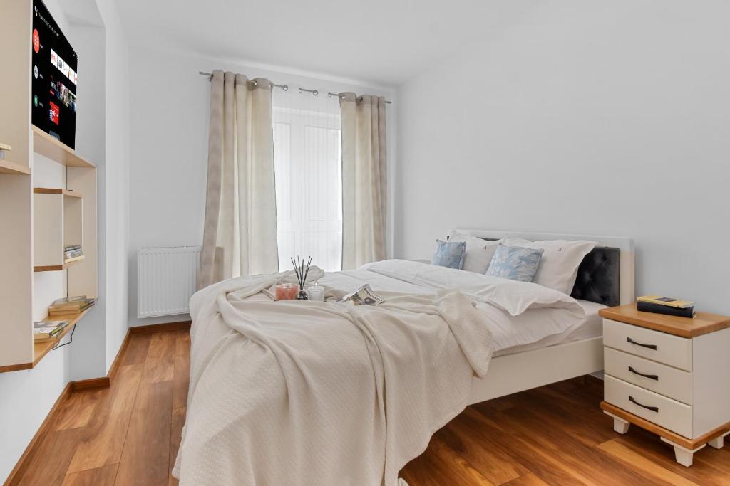 RentForComfort Karina 2BDR Apartment
