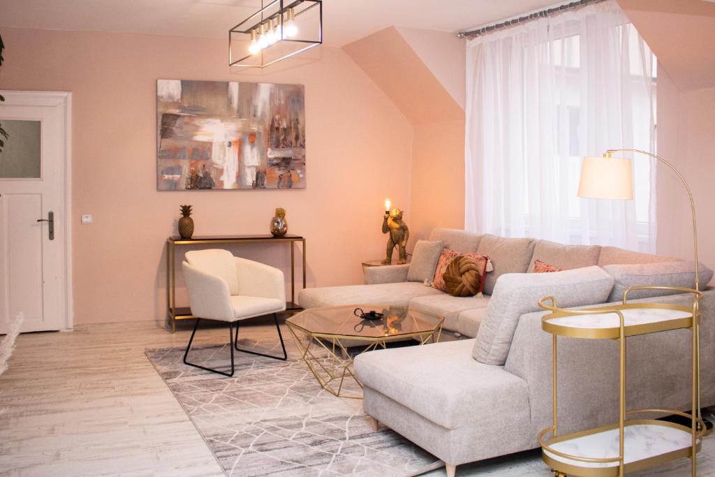 Leister Apartment Cisnadie