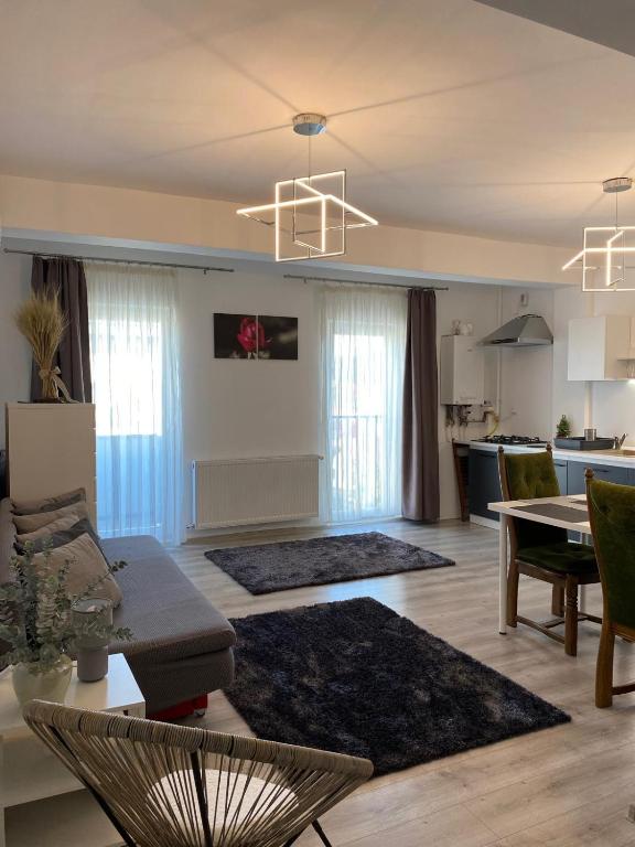 M&M Apartments