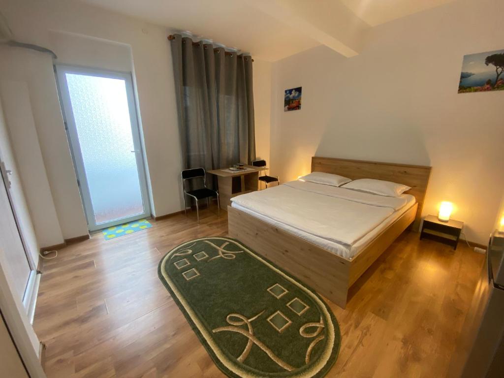 Old Town Apartment