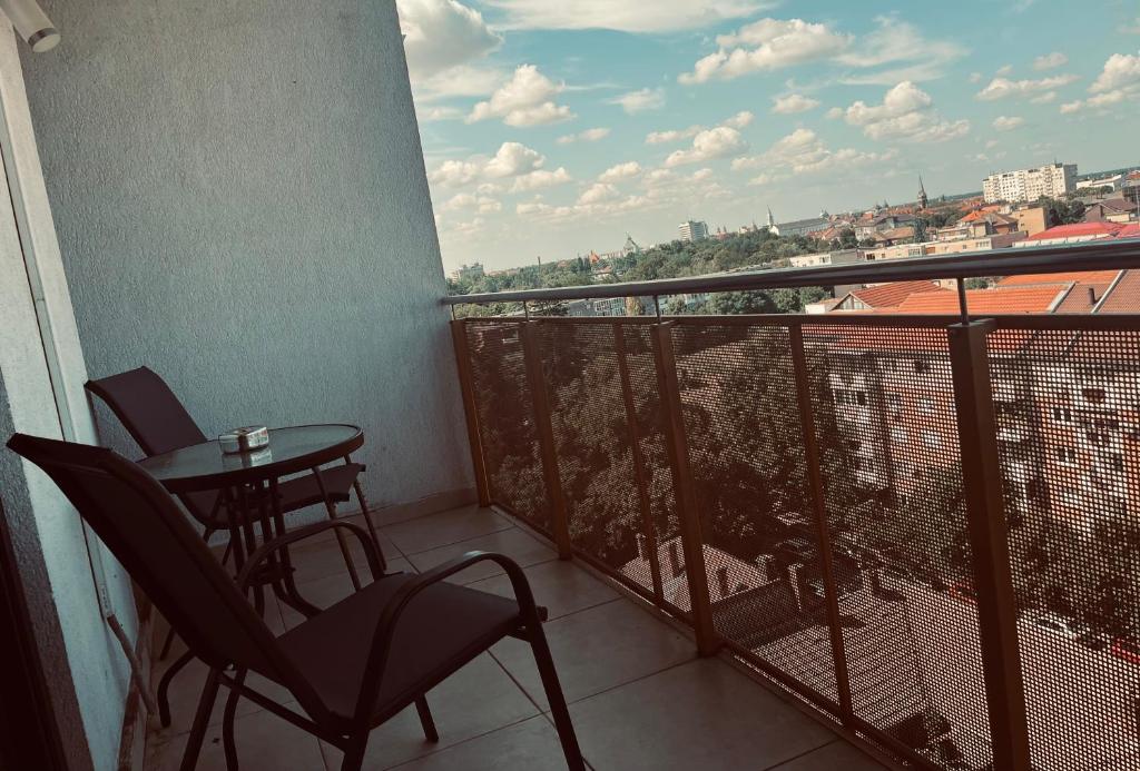 Panoramic 72