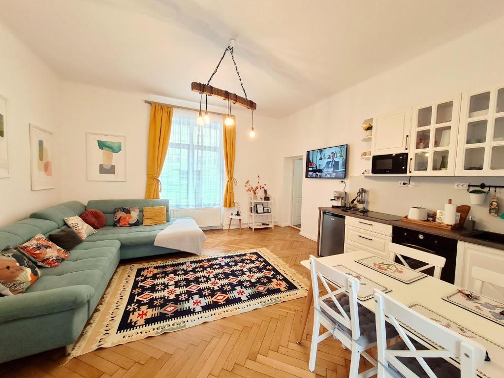 Jasmine Serenity Apartment - Central, behind Black Church