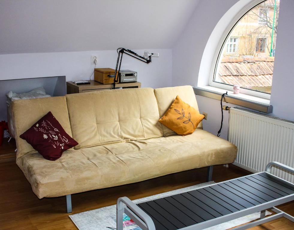 Split Crib