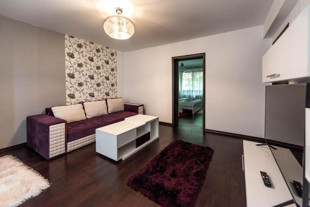 La Nueve Suite