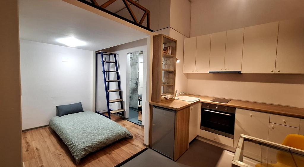 SwanHome - Central Apartment