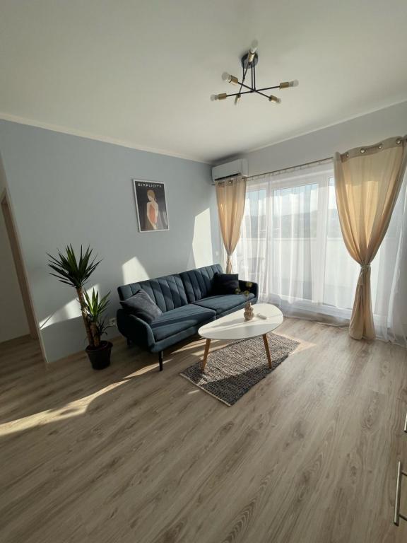 West View by DAT Apartments