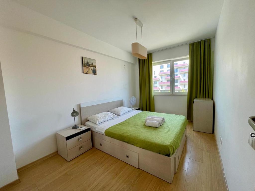 YamaLuxe Apartments - Between The Lakes - close to Iulius Mall